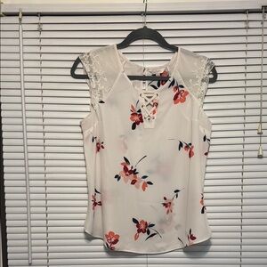 Profesional Floral Lace Sleeve Top - White and Red